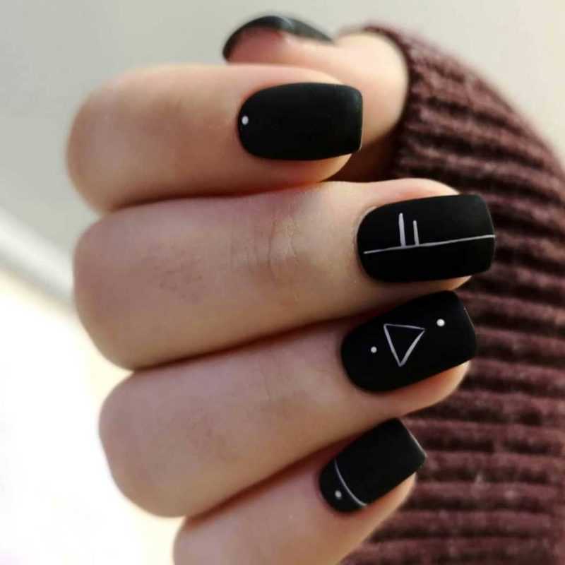 black-nails-153