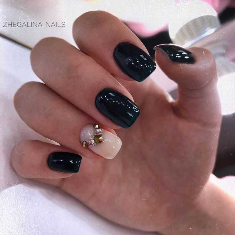 black-nails-128