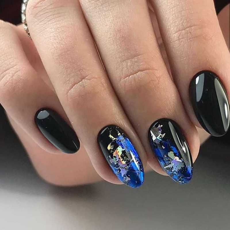 black-nails-120