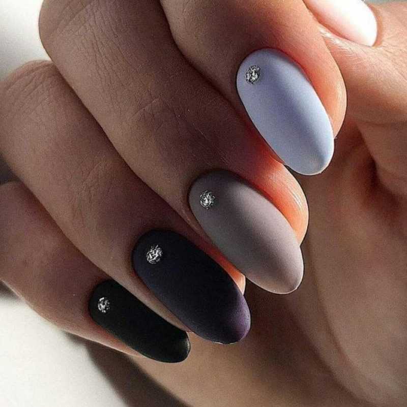 black-nails-107