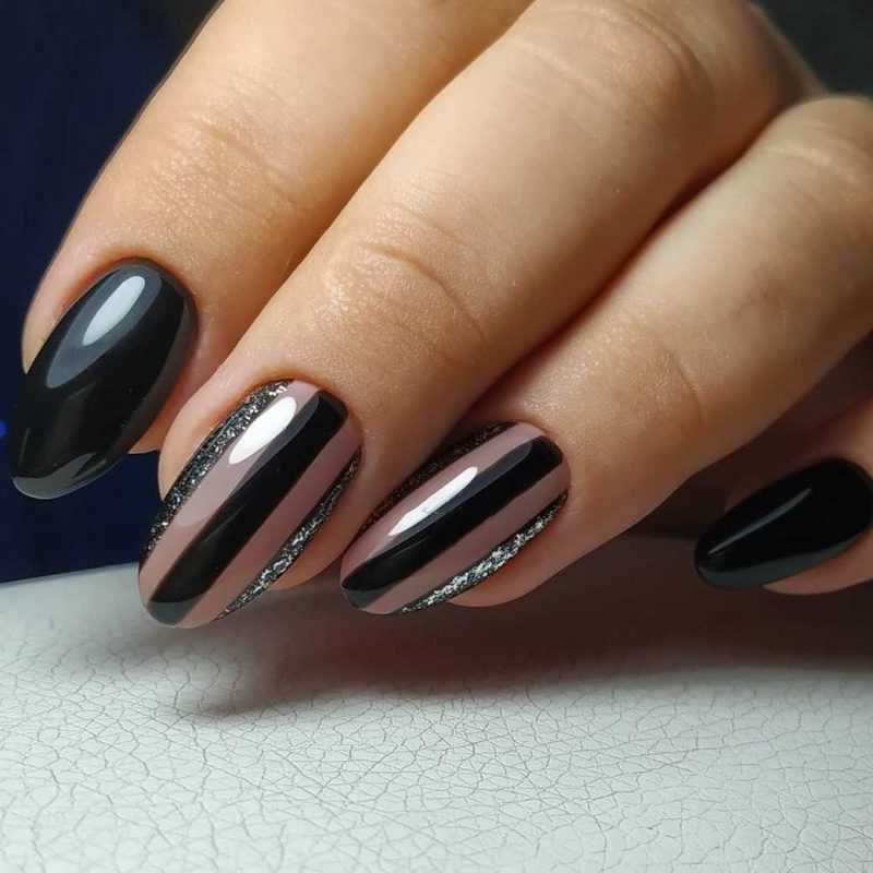 black-nails-167
