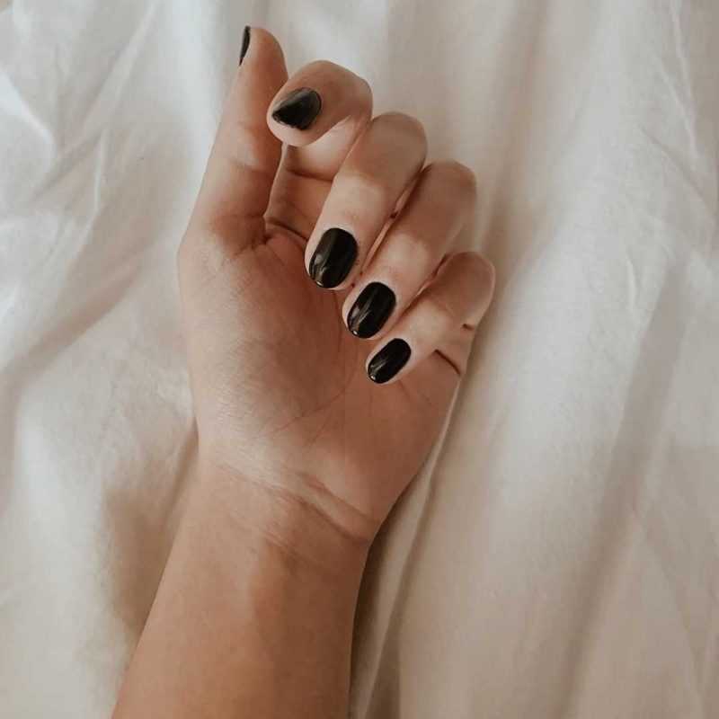 black-nails-151