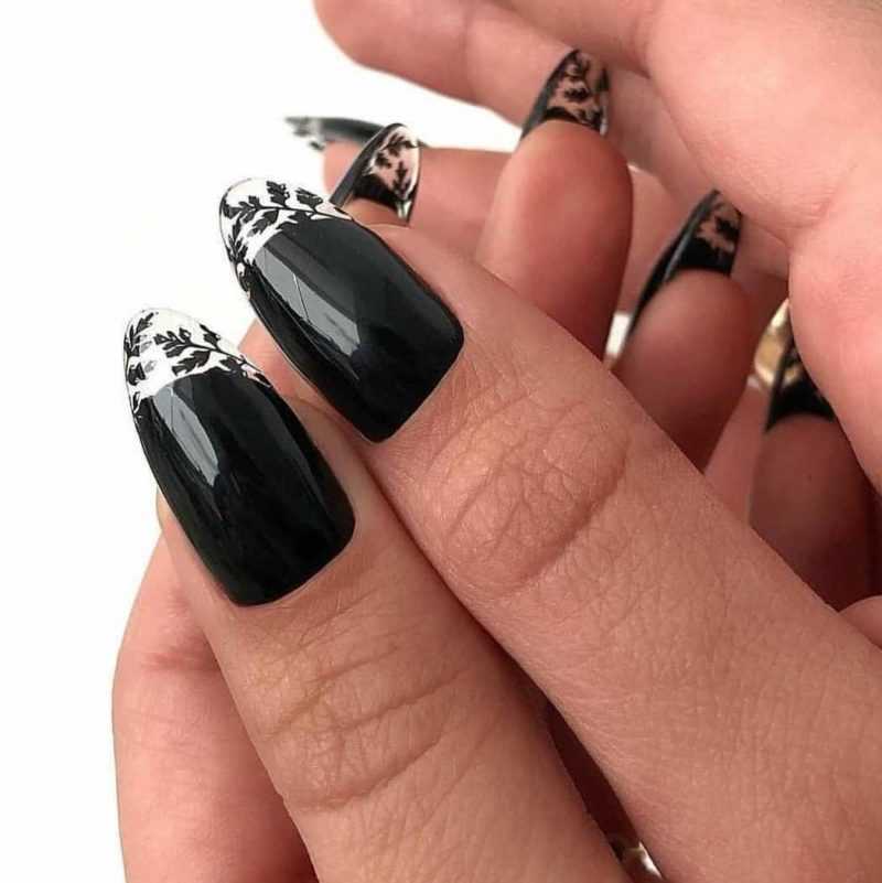 black-nails-145