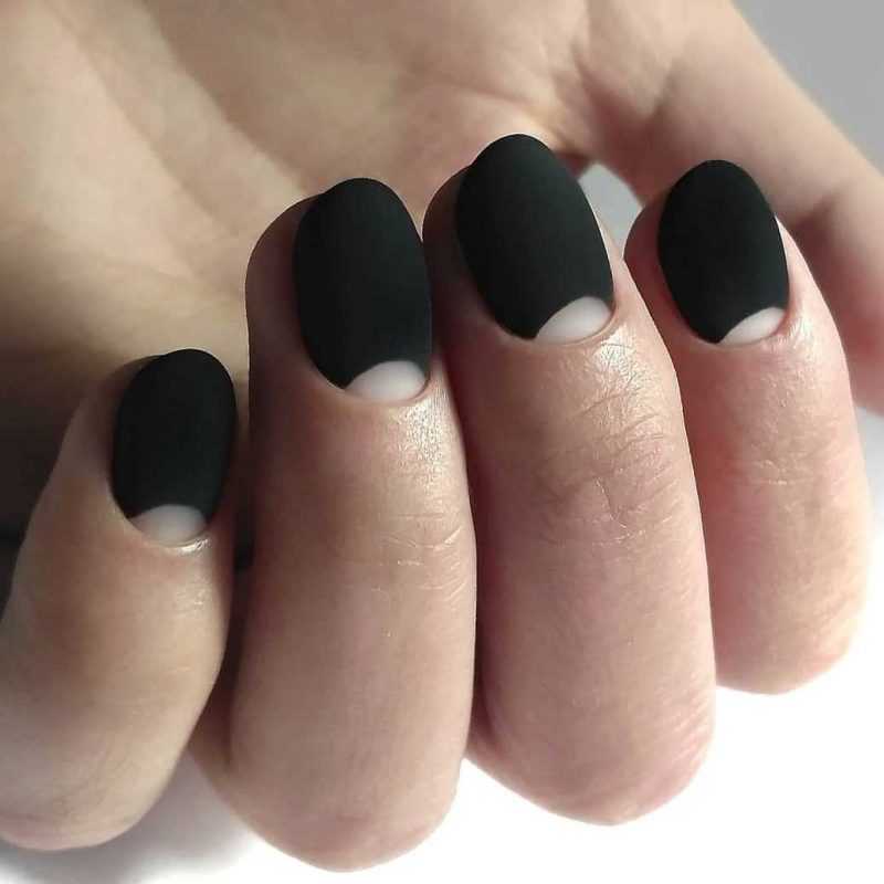 black-nails-135