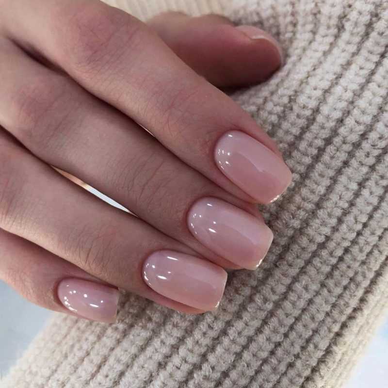 delicate-nails-157