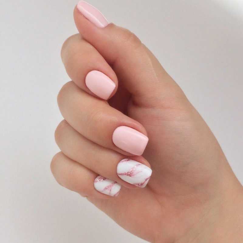 delicate-nails-12