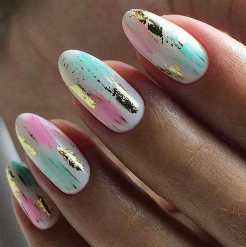 delicate-nails-11