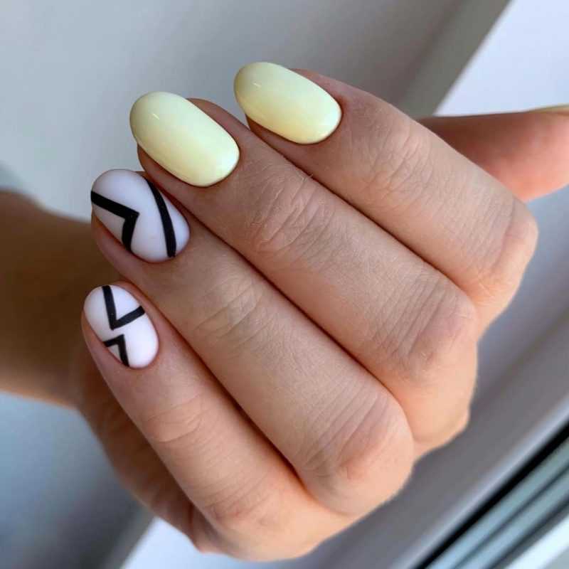 delicate-nails-53