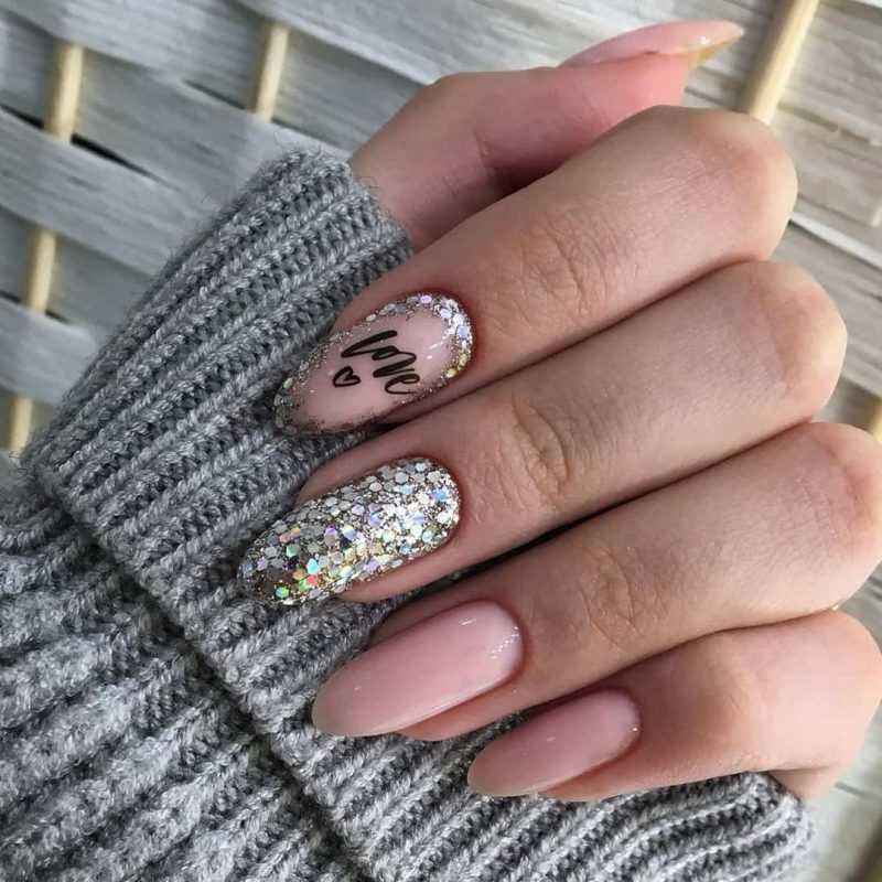 delicate-nails-137