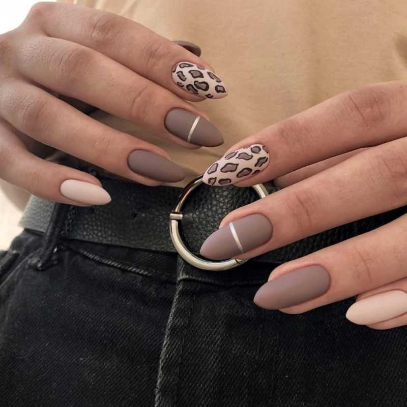 delicate-nails-63