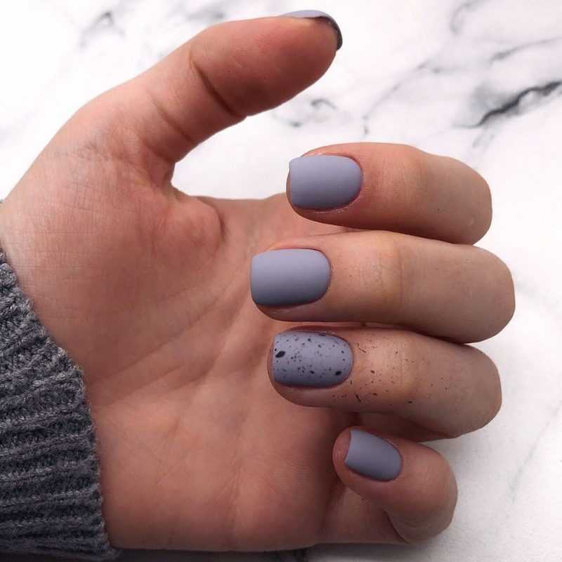 delicate-nails-25