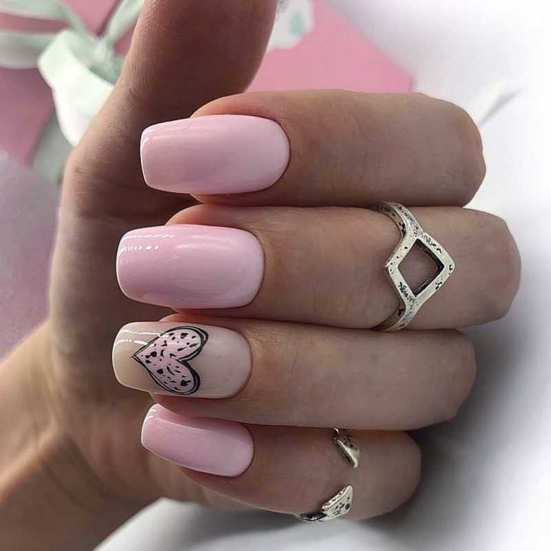 delicate-nails-142