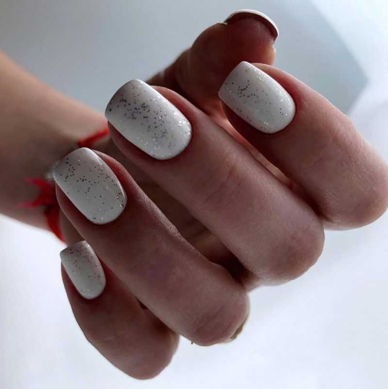delicate-nails-87