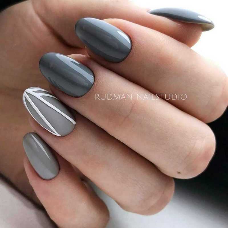 grey-nail-109