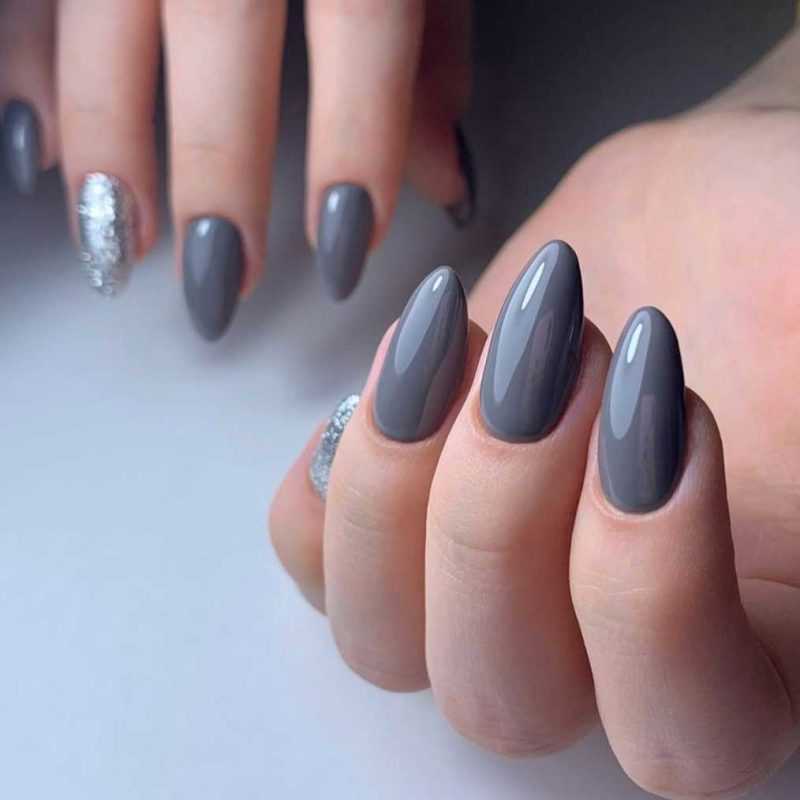 grey-nail-7
