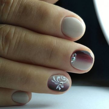 Модный дизайн овальных, круглых ногтей: фото 2021-2022